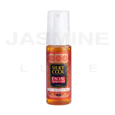 Silky Cool Face Wash Foam Vitamin C 150 ML